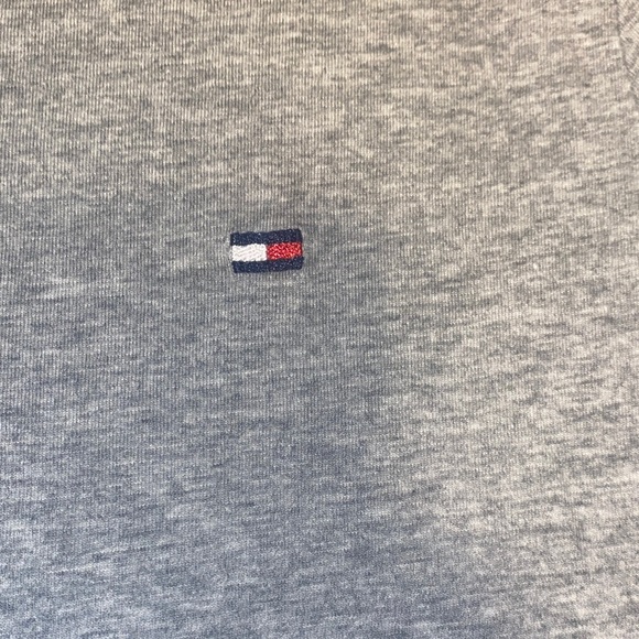 Tommy Hilfiger Tee - Picture 4 of 6